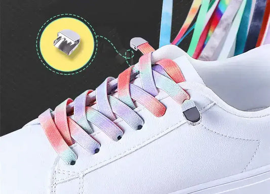 chaussure-avec-lacets-et-clip